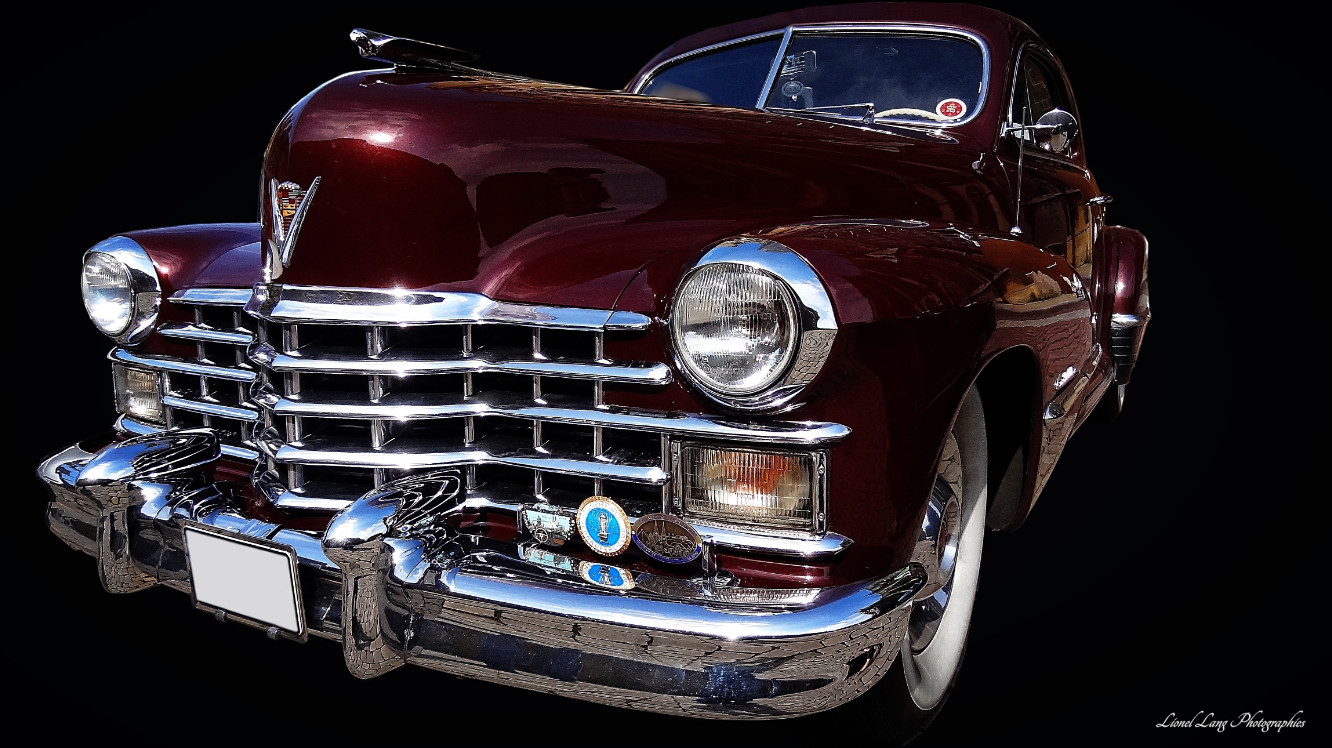 Vintage - Cadillac 1947